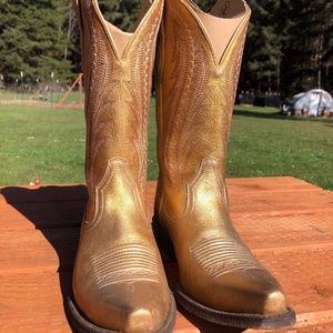 Ariat® Ladies Gold Metallic Tailgate Western Boots